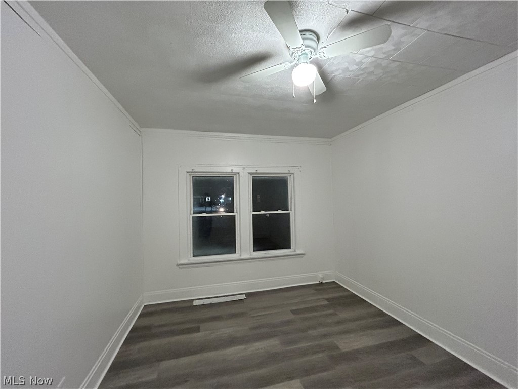2232 W 103rd Street Cleveland OH 44102