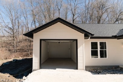 7071 Township Road 466 Lakeville OH 44638