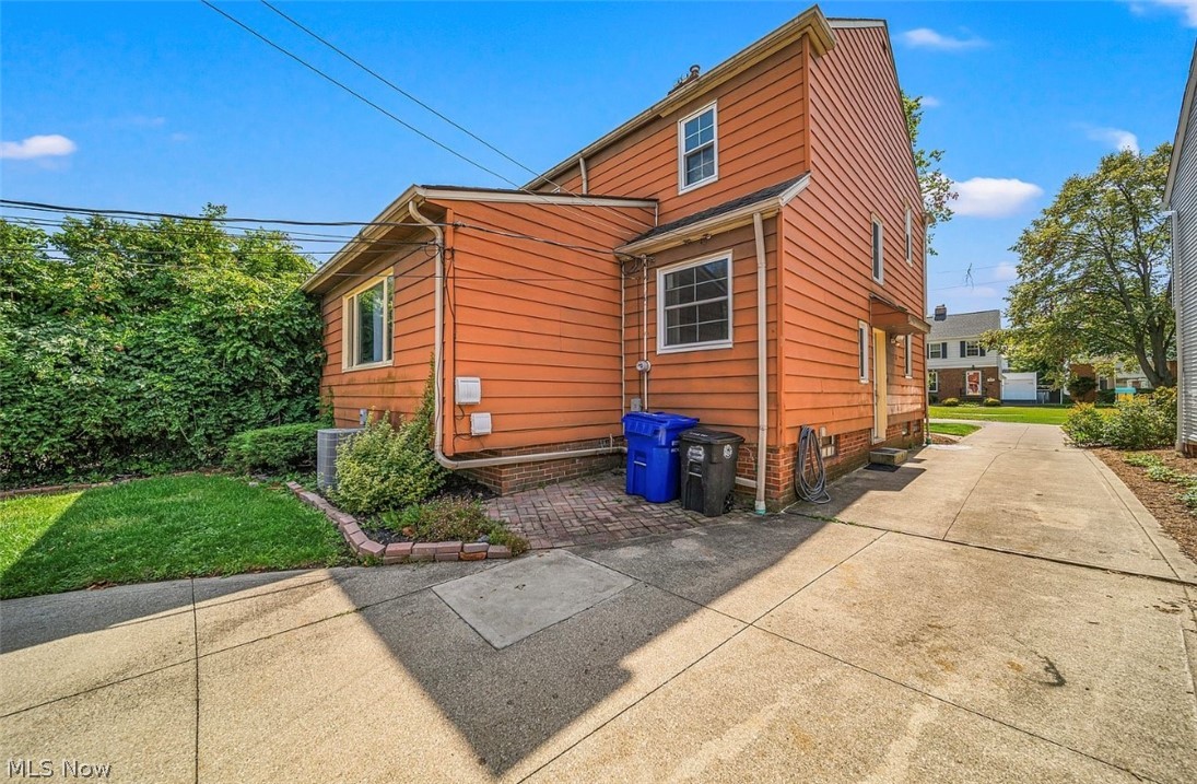 4069 Bushnell Road University Heights OH 44118