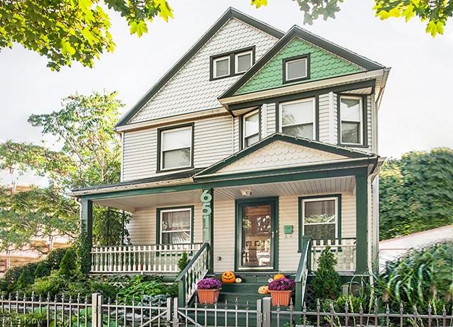 6511 Fir Avenue Cleveland OH 44102