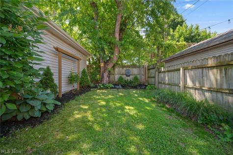 6511 Fir Avenue Cleveland OH 44102