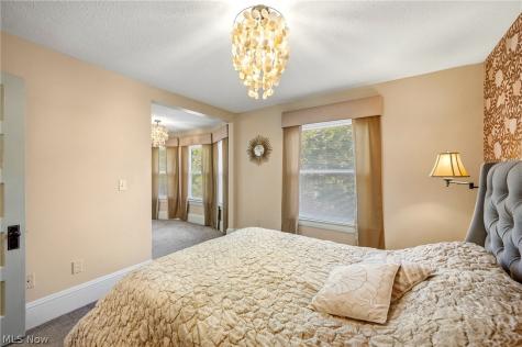 6511 Fir Avenue Cleveland OH 44102