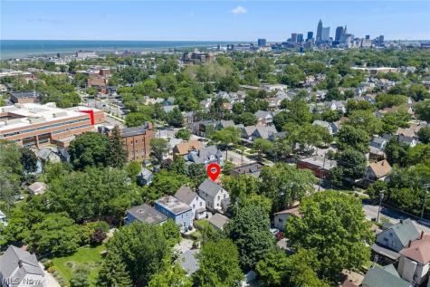 6511 Fir Avenue Cleveland OH 44102