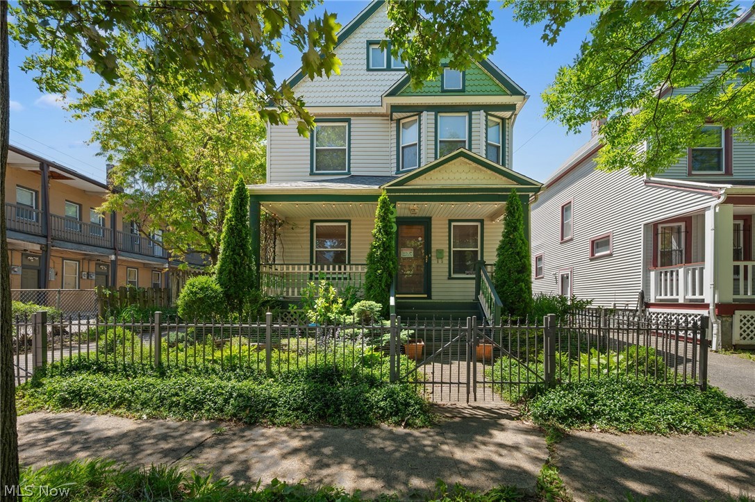 6511 Fir Avenue Cleveland OH 44102