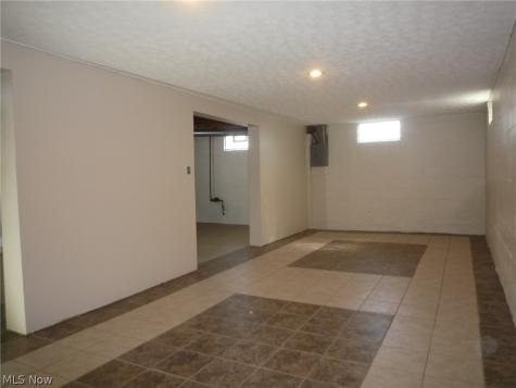 2827 Norwood Street Cuyahoga Falls OH 44221