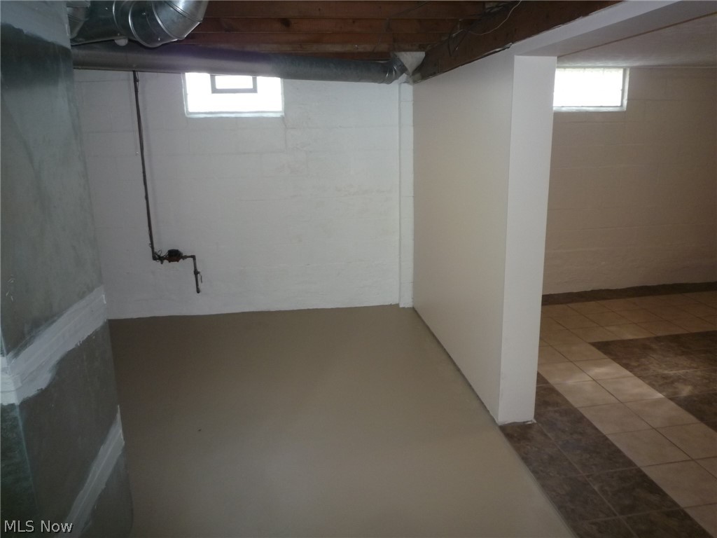 2827 Norwood Street Cuyahoga Falls OH 44221