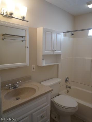 2827 Norwood Street Cuyahoga Falls OH 44221