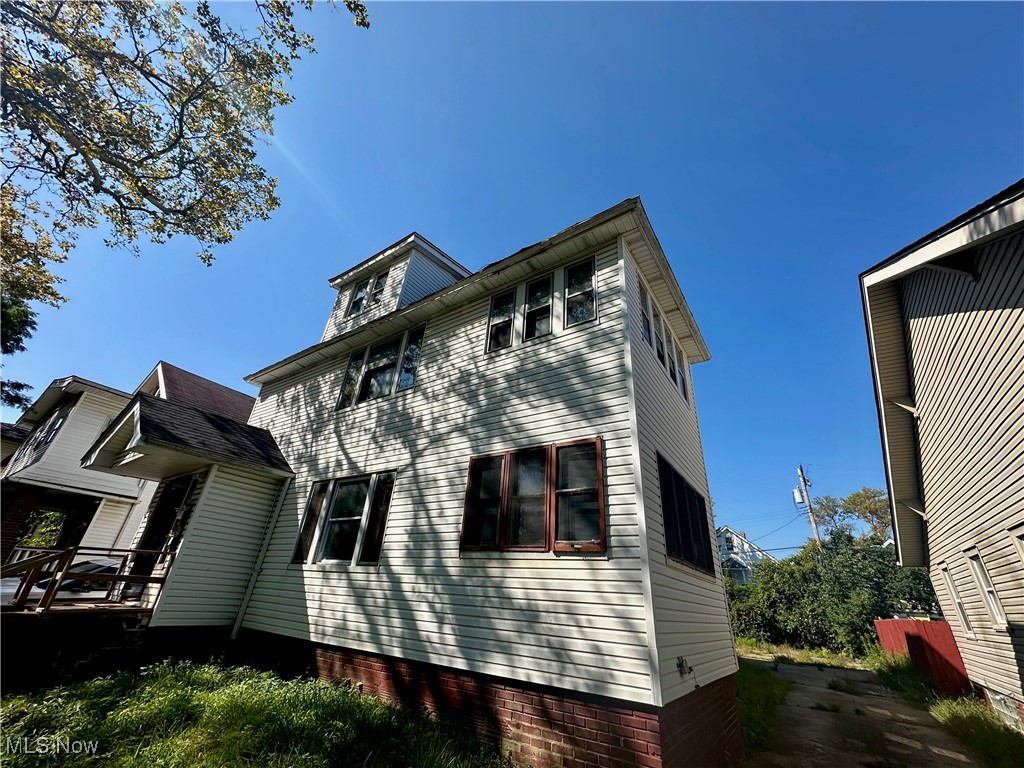 3540 E 154 Street Cleveland OH 44120
