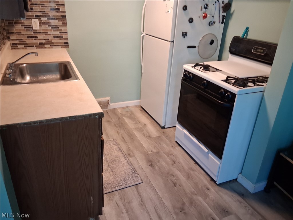 15978 Nelacrest East Cleveland OH 44112