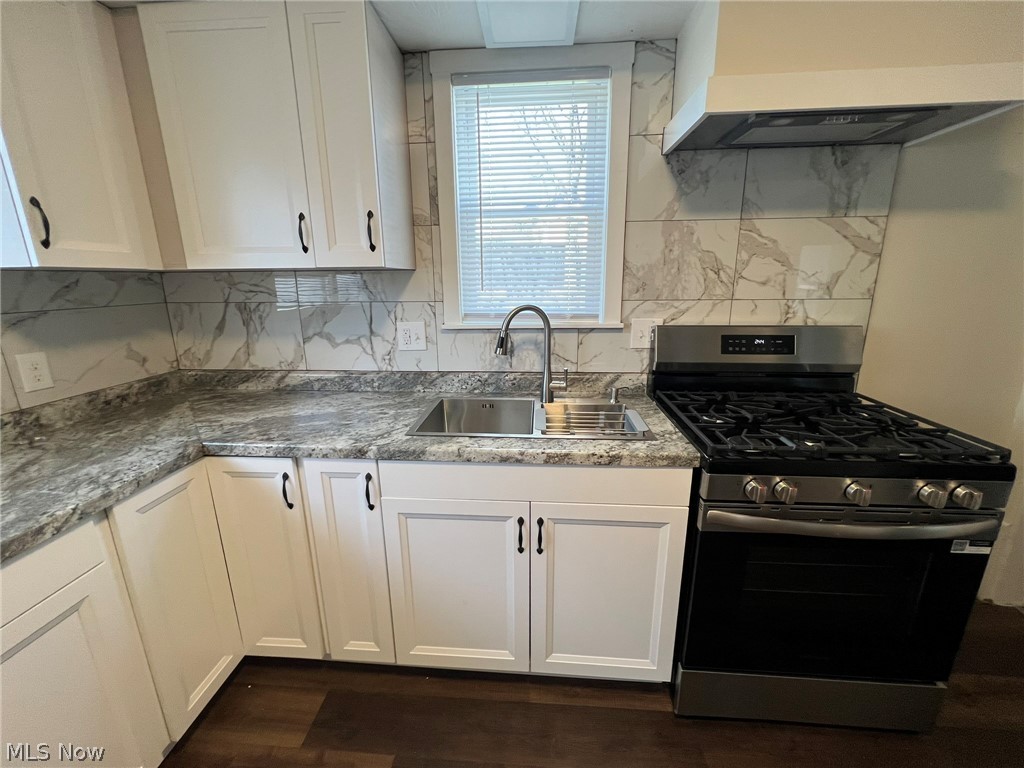 1395 Goodyear Boulevard Akron OH 44305