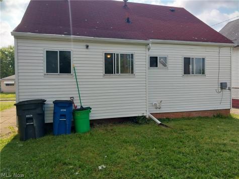 4436 E 158th Street Cleveland OH 44128