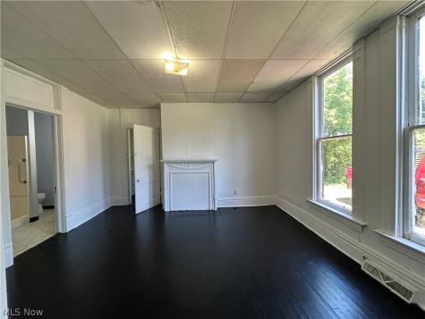 509 S 4th 1st Floor Street Steubenville OH 43952