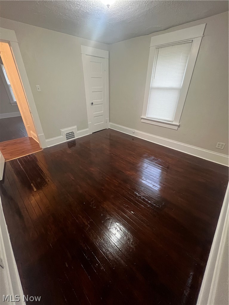 716 Grace Avenue Akron OH 44320