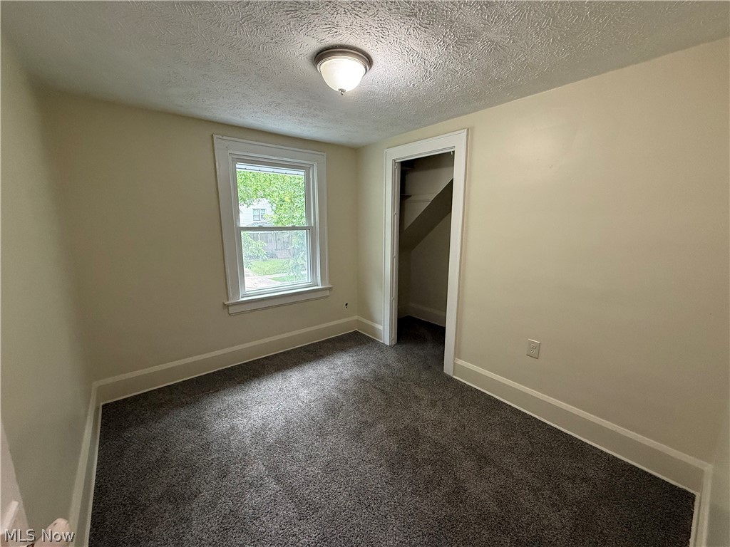 404 Noah Avenue Akron OH 44320