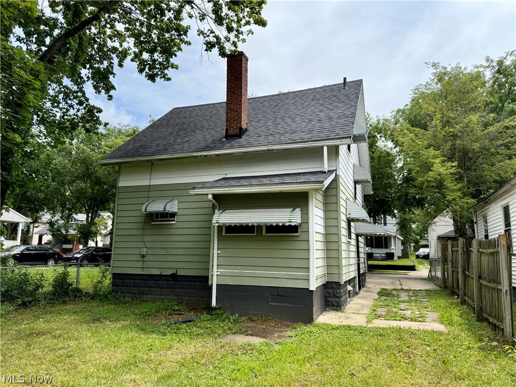 404 Noah Avenue Akron OH 44320