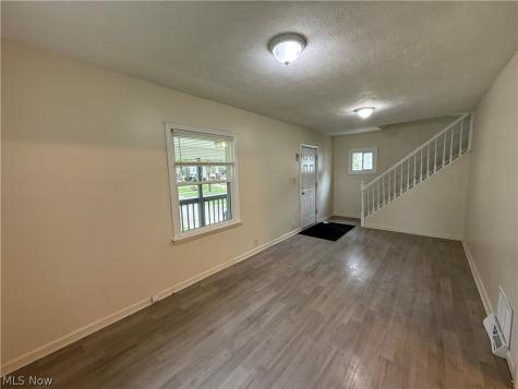 404 Noah Avenue Akron OH 44320
