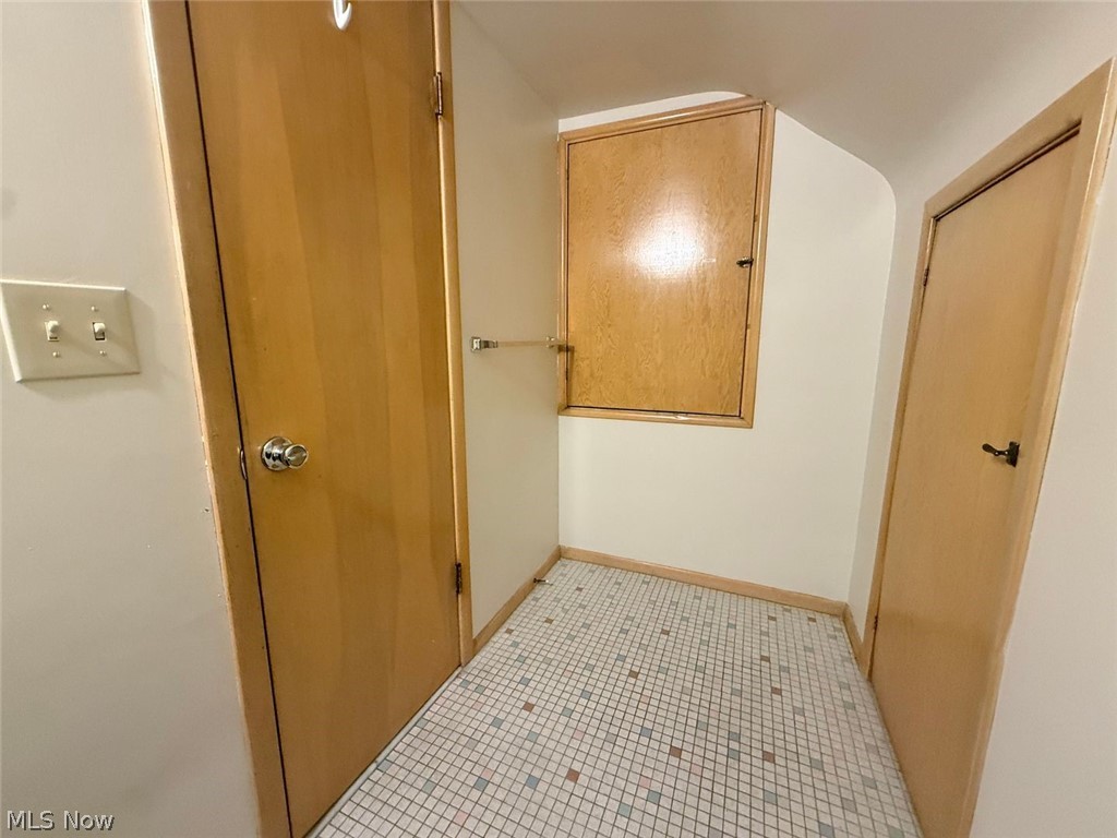 24113 E Silsby Road Beachwood OH 44122