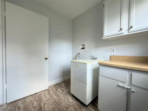 24113 E Silsby Road Beachwood OH 44122