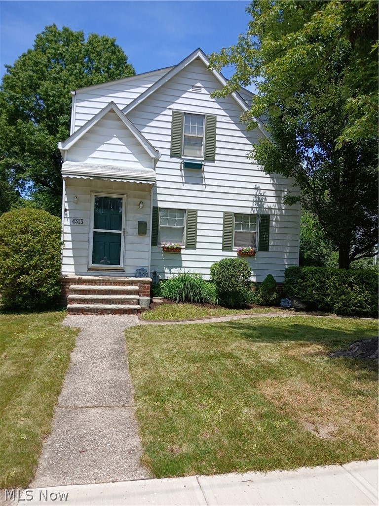 4313 Prasse Road South Euclid OH 44121