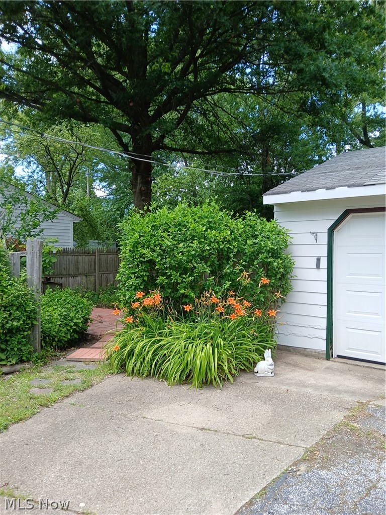 4313 Prasse Road South Euclid OH 44121