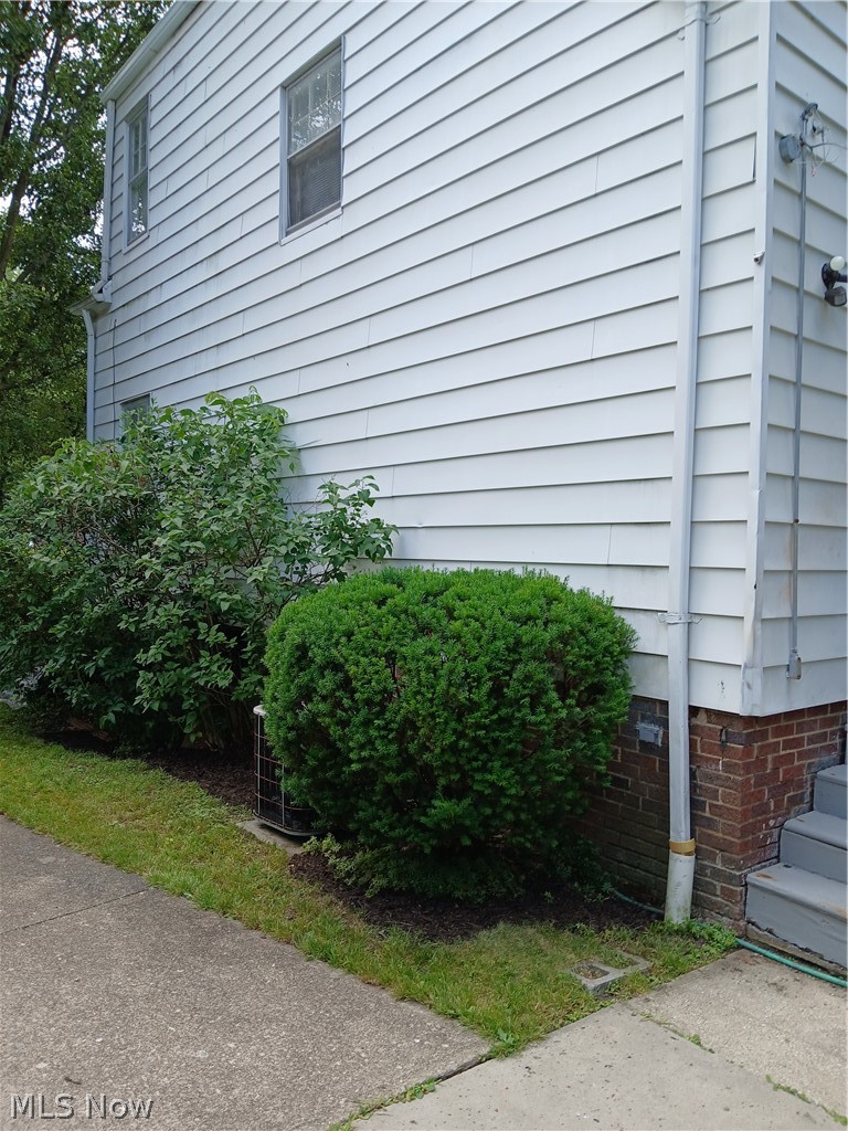 4313 Prasse Road South Euclid OH 44121