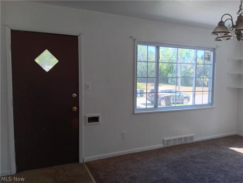 12405 Emery Avenue Cleveland OH 44135