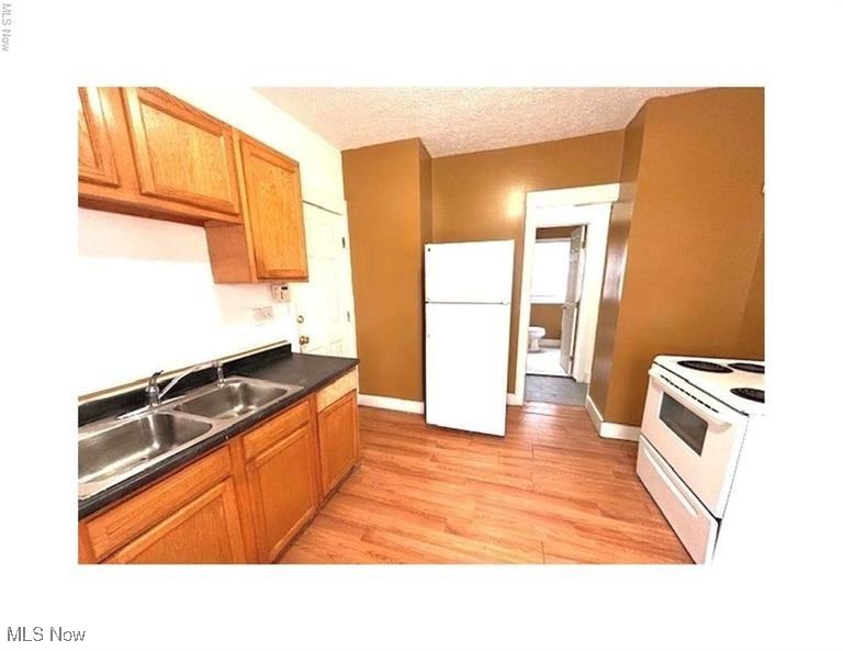 13436 - 13438 Hartford Road East Cleveland OH 44112