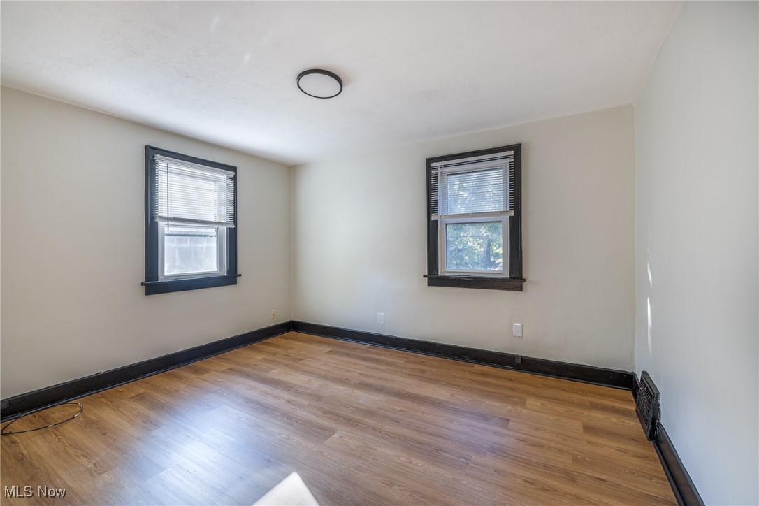 849 Glenn Street Akron OH 44320