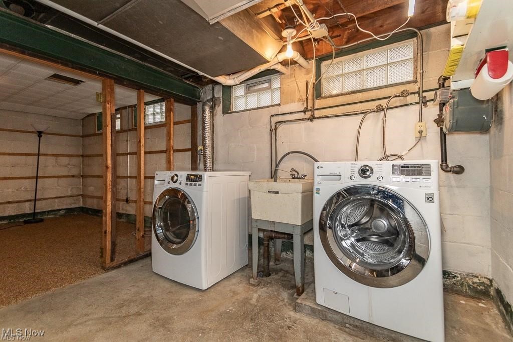 4939 Edsal Drive Lyndhurst OH 44124