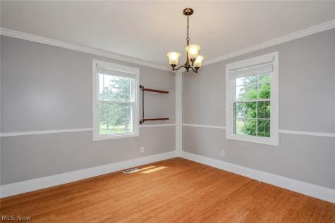 12433 Webster Road Strongsville OH 44136
