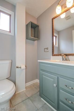 12433 Webster Road Strongsville OH 44136