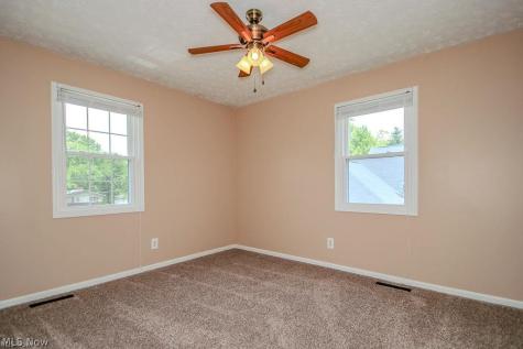 12433 Webster Road Strongsville OH 44136