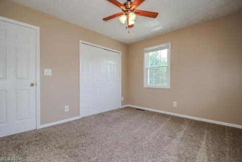 12433 Webster Road Strongsville OH 44136