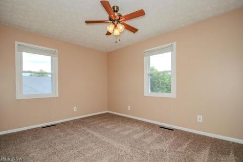 12433 Webster Road Strongsville OH 44136