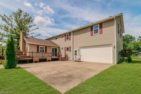 12433 Webster Road Strongsville OH 44136