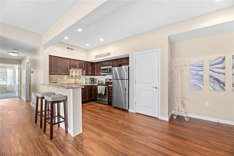 558 Colony Park Tallmadge OH 44278