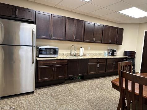 558 Colony Park Tallmadge OH 44278