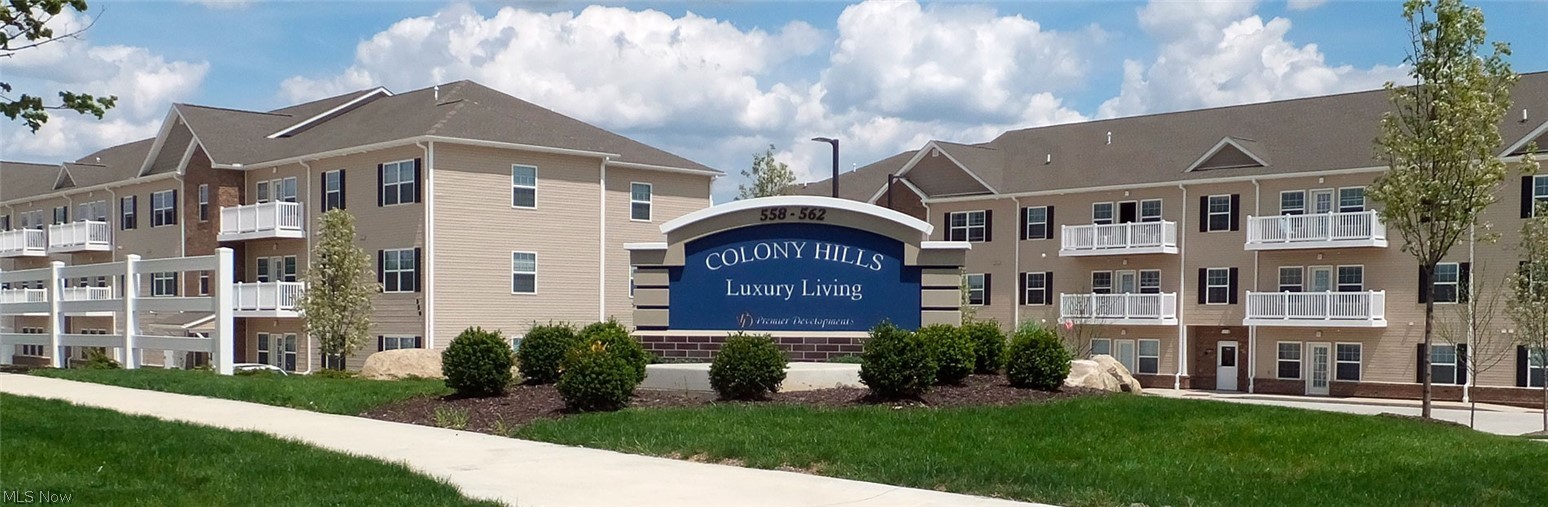 558 Colony Park Tallmadge OH 44278