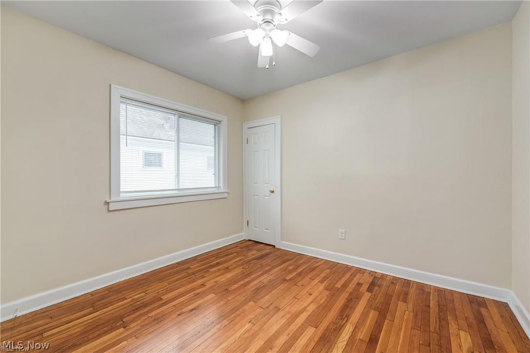 2085 Chesterland Avenue Lakewood OH 44107