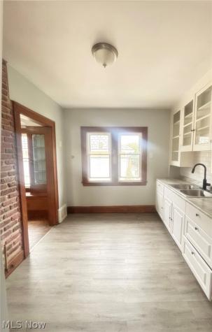 3191 W 92nd Street Cleveland OH 44102