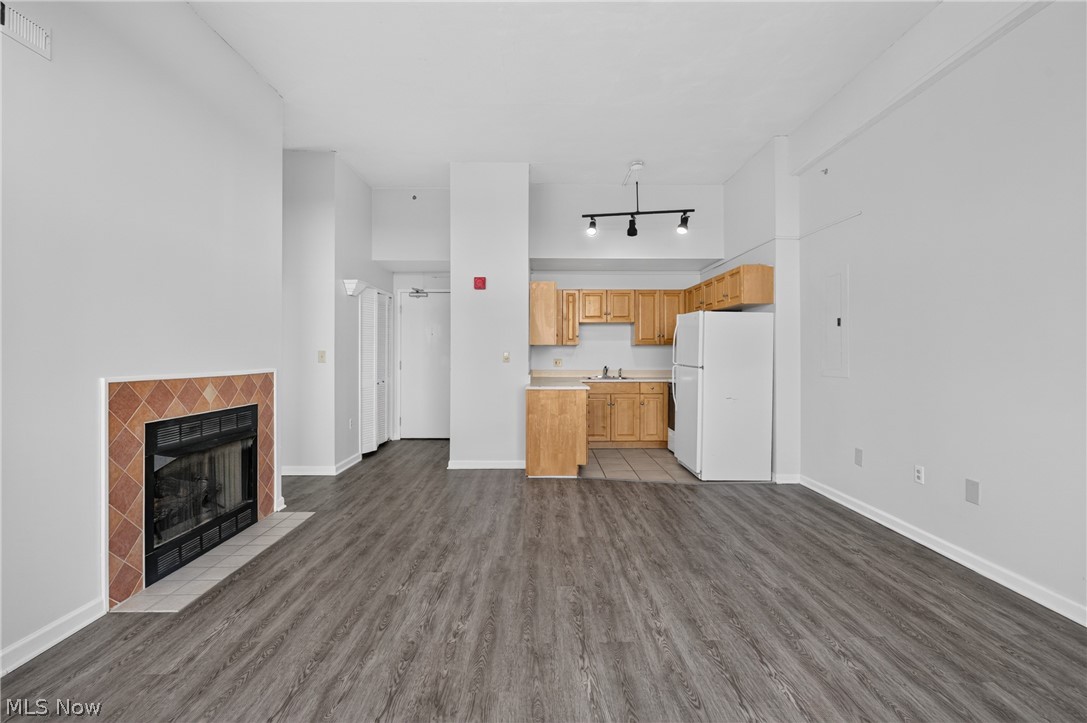 1900 Euclid Avenue Cleveland OH 44115
