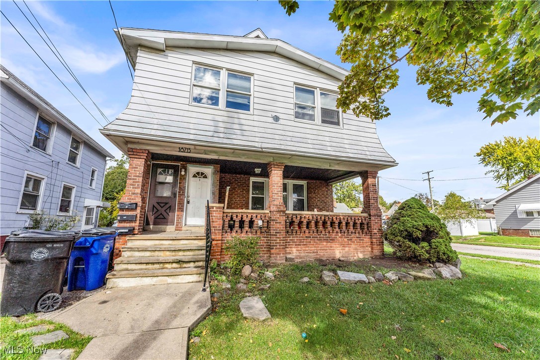18715 Mohawk Avenue Cleveland OH 44119