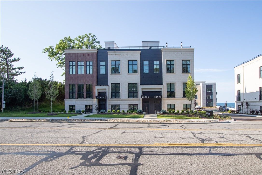 22730 Lake Road Rocky River OH 44116
