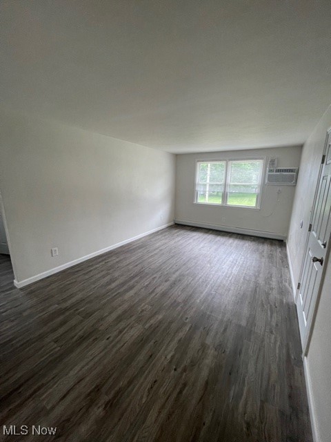 402 Caroline Avenue Hubbard OH 44425