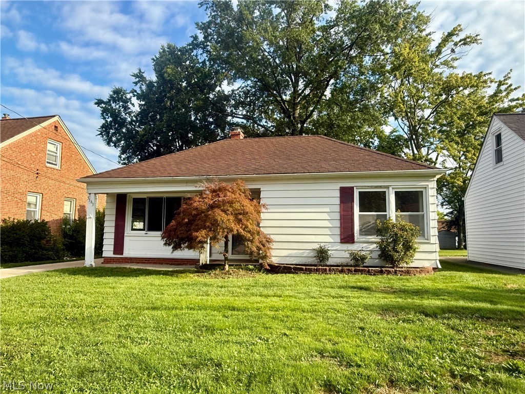 5363 Summit Road Lyndhurst OH 44124