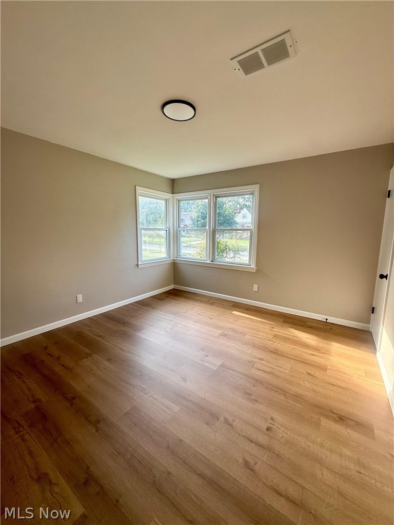 5363 Summit Road Lyndhurst OH 44124