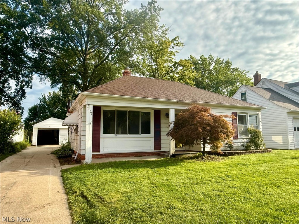 5363 Summit Road Lyndhurst OH 44124