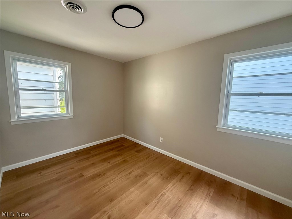 5363 Summit Road Lyndhurst OH 44124