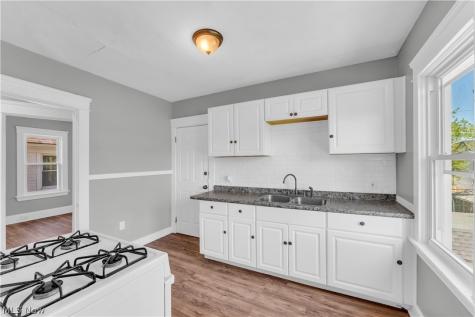 3309 Desota Avenue Cleveland Heights OH 44118