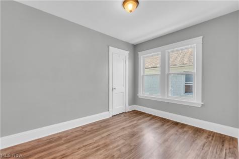 3309 Desota Avenue Cleveland Heights OH 44118